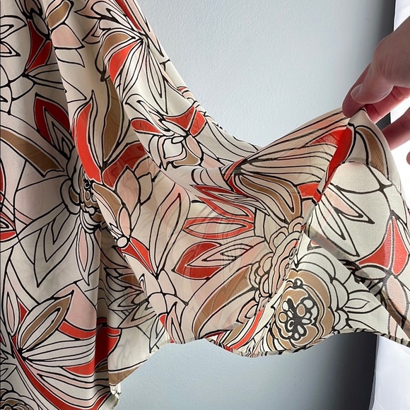 New York Company Handkerchief Blouse Size M - Picture 3 of 6